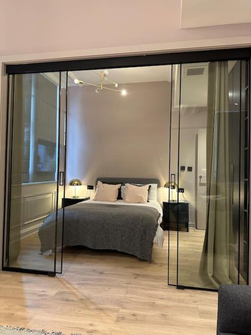 Luxurious Stunning 2Bedroom Apartment Manchester Ngoại thất bức ảnh