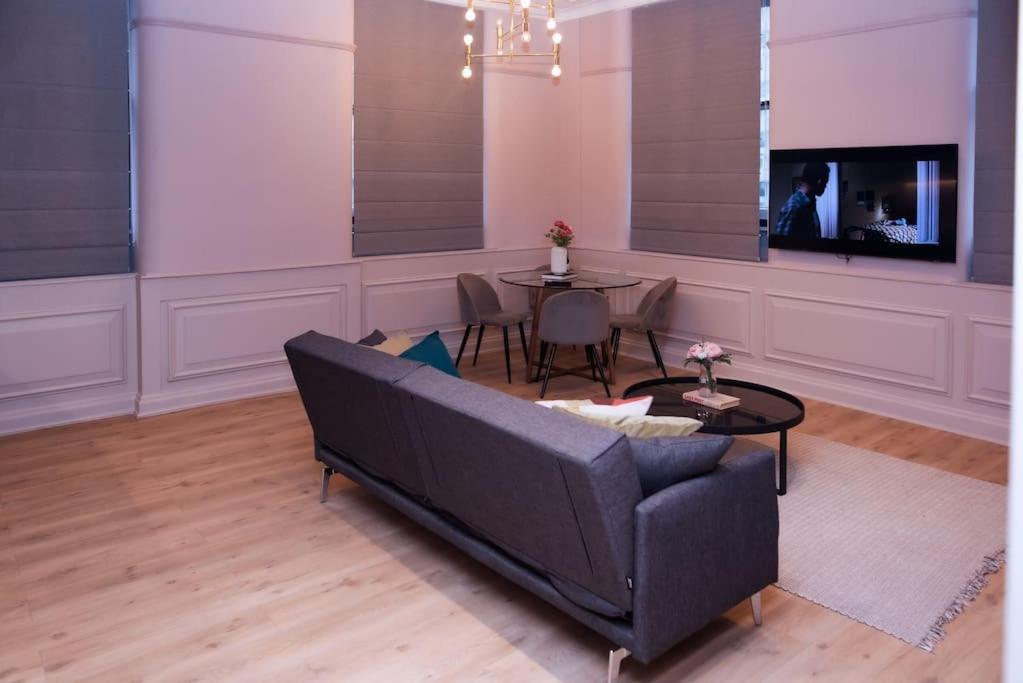Luxurious Stunning 2Bedroom Apartment Manchester Ngoại thất bức ảnh