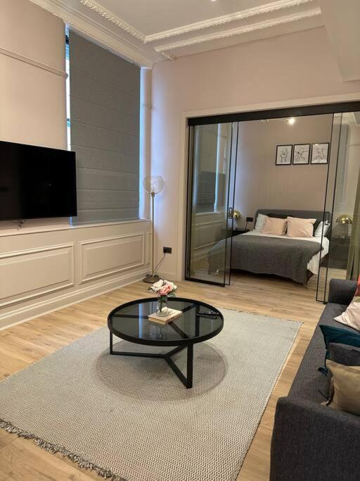 Luxurious Stunning 2Bedroom Apartment Manchester Ngoại thất bức ảnh